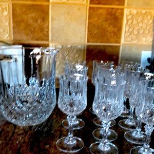 crystal ice bucket with 11 wine glasses
